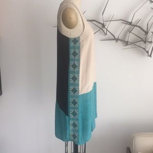 Keen Zambos 3 tone shift dress